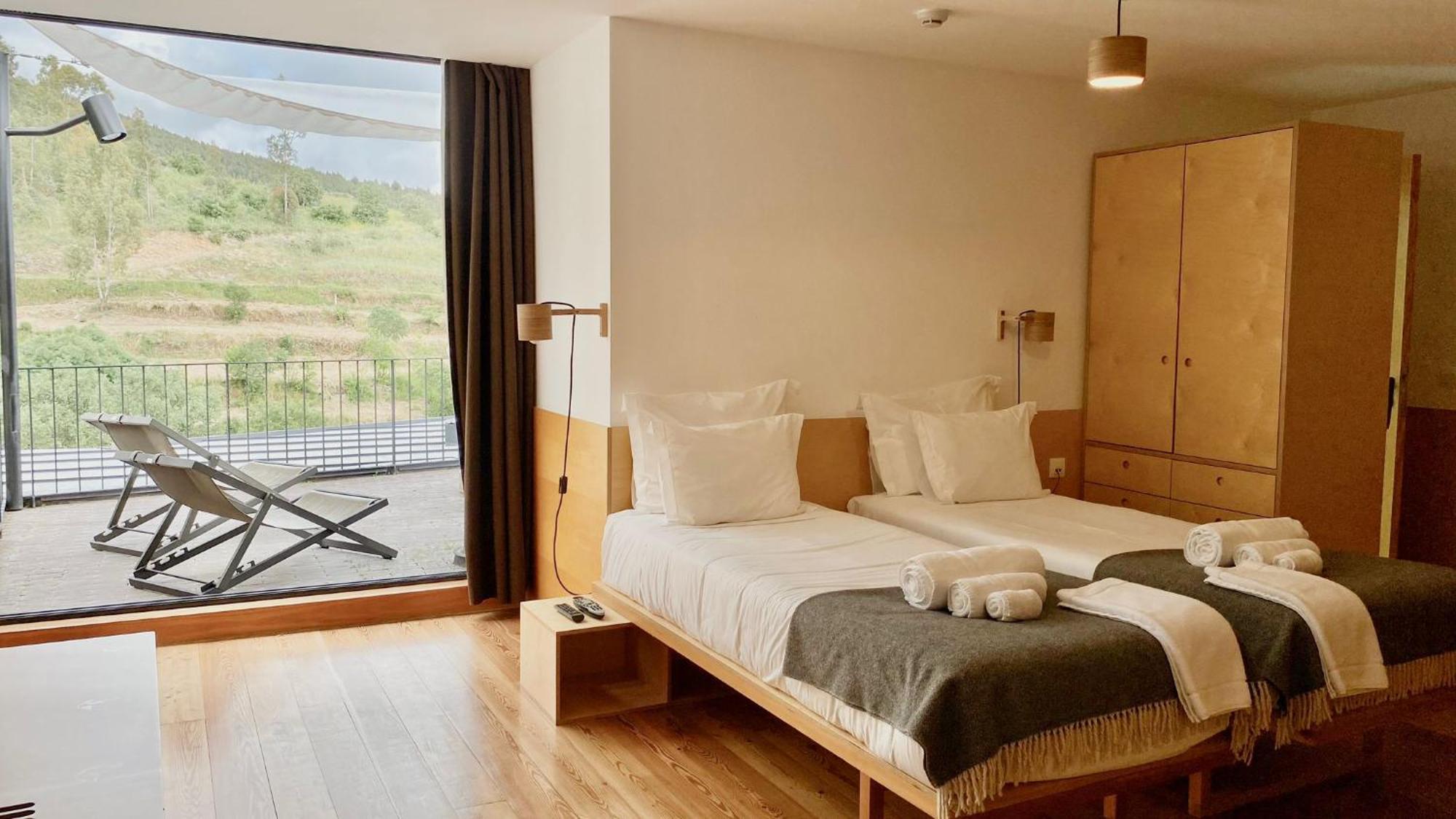 Colmeal Countryside Hotel 피구에이라 데 카스텔로 로드리고 외부 사진
