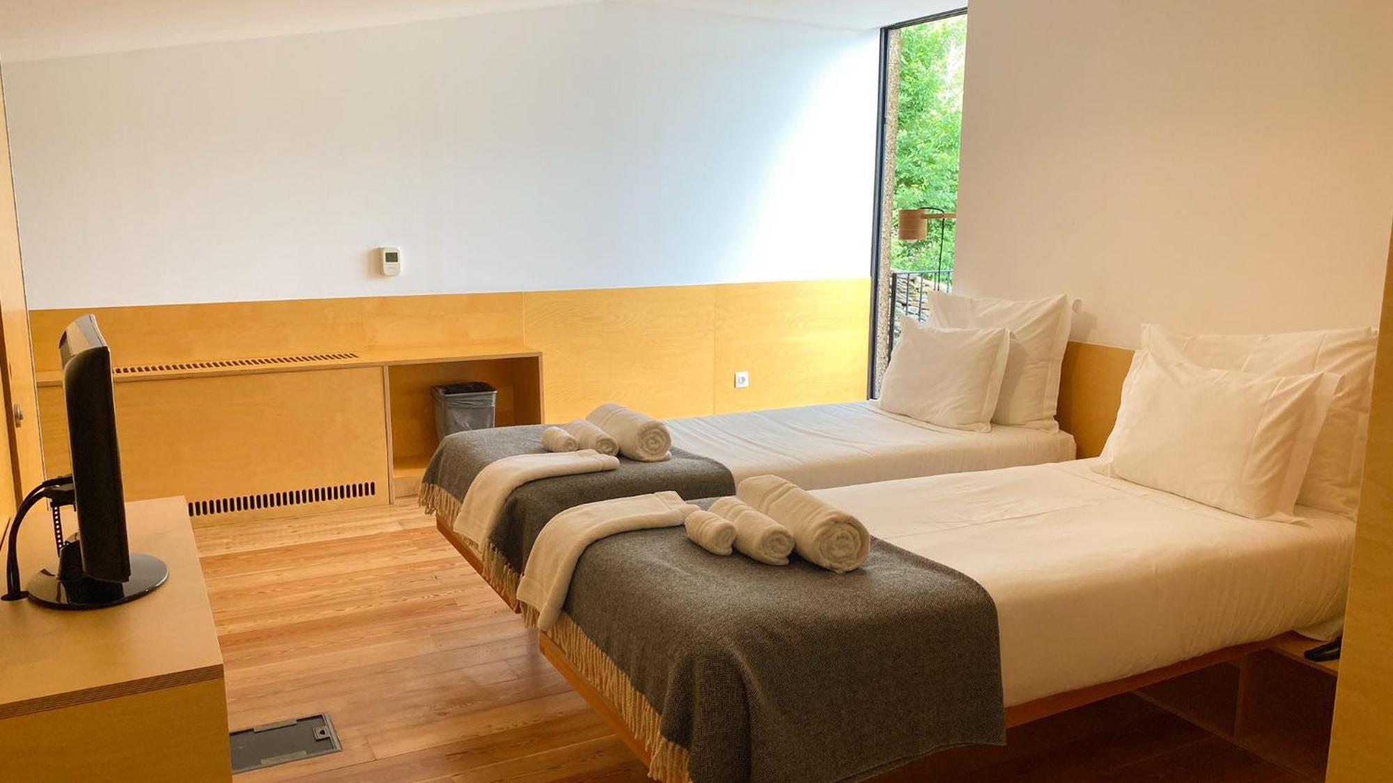 Colmeal Countryside Hotel 피구에이라 데 카스텔로 로드리고 외부 사진